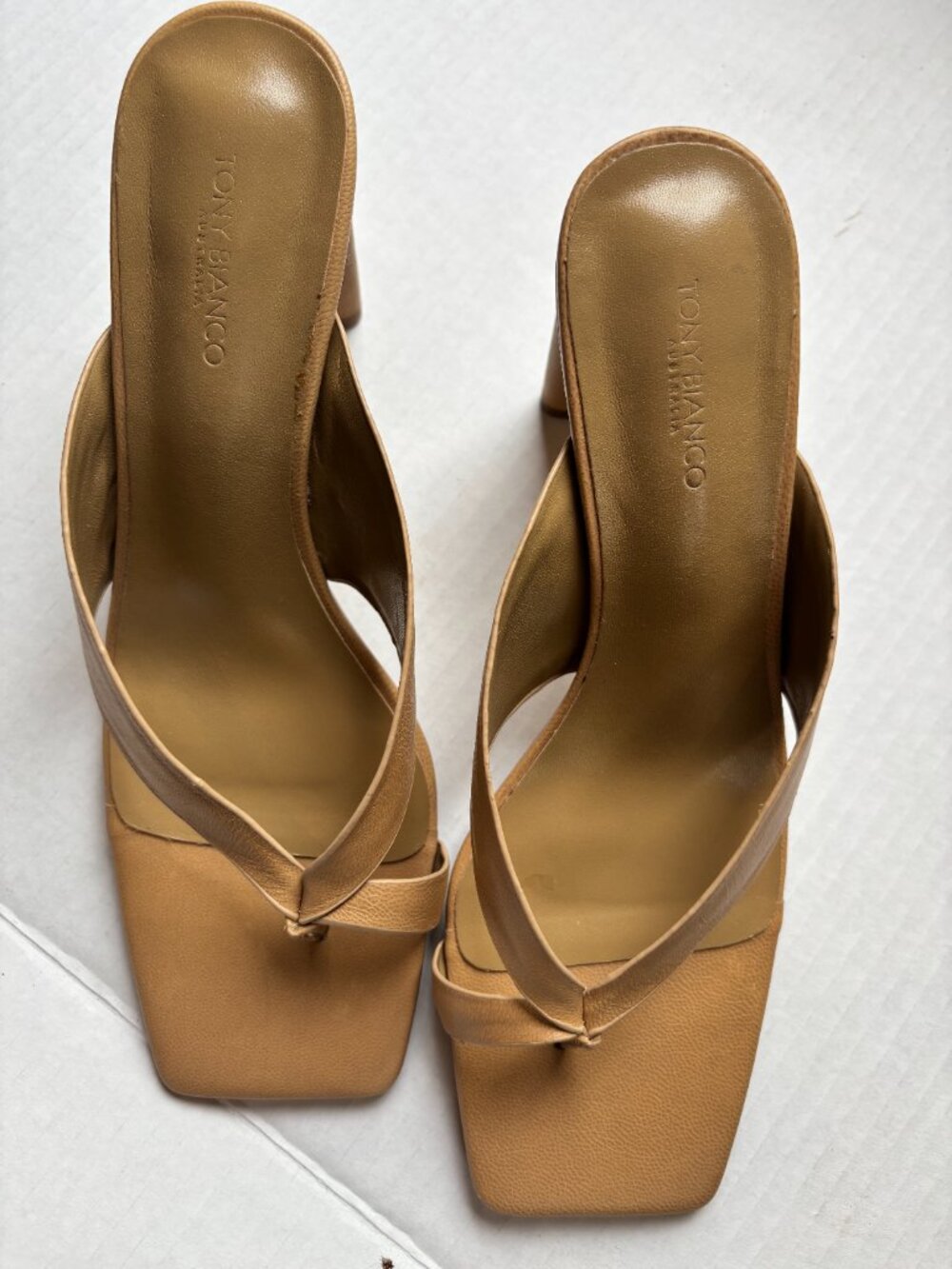 Tony Bianco Clover  Flip Flop Block Kitten Heels Size 6